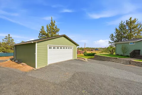 64992 Valeview Dr, Bend, OR 97703 photo 20