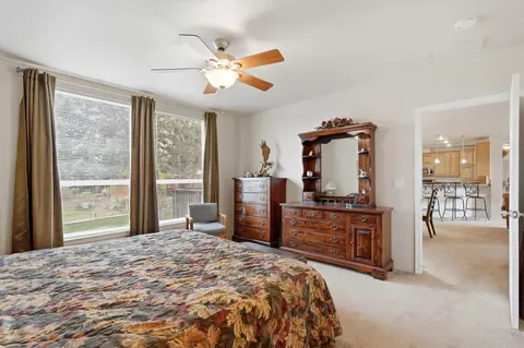 64992 Valeview Dr, Bend, OR 97703 photo 13