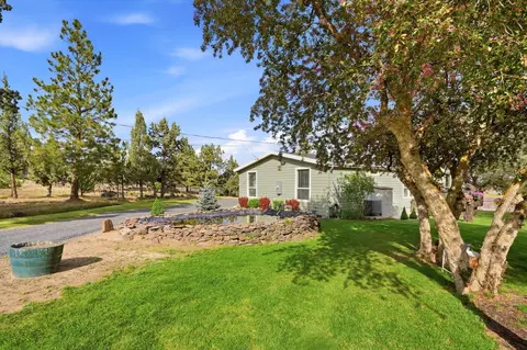 64992 Valeview Dr, Bend, OR 97703 photo 32