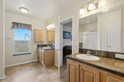 64992 Valeview Dr, Bend, OR 97703 photo 14