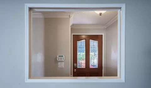 Entry Way - 604 Hemlock Ave, Central Point, OR 97502 photo 2 of 2