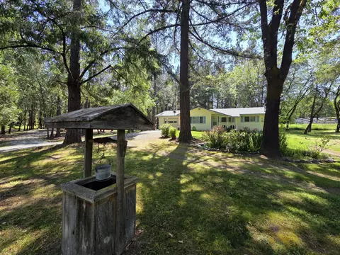 580 Portland Ave, Grants Pass, OR 97526