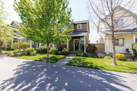63121 De Haviland Ct, Bend, OR 97701