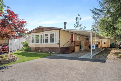 6850 Downing Rd #SPC 24, Central Point, OR 97502