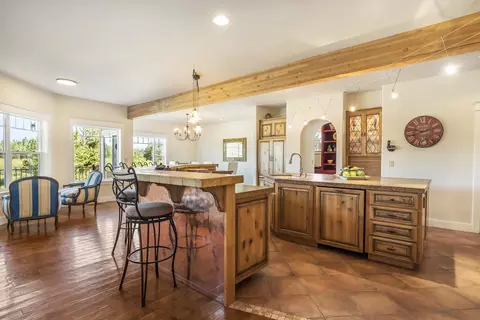 Kitchen - 54641 Silver Fox Dr, Bend, OR 97707 photo 1 of 8