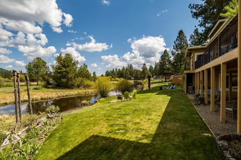 Exterior - 54641 Silver Fox Dr, Bend, OR 97707 photo 11 of 18