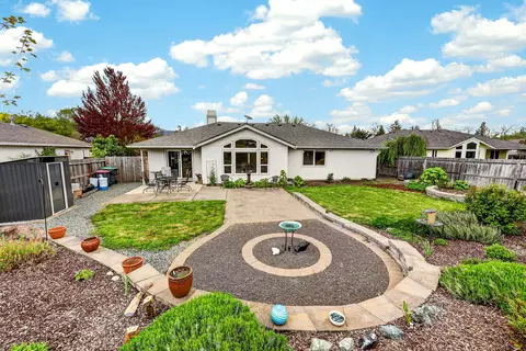 Other - 148 Meadow View Dr, Phoenix, OR 97535 photo 1 of 5