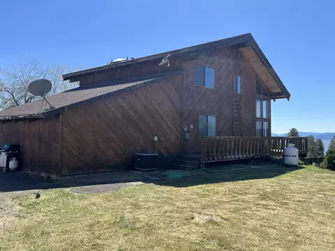 Exterior - 34836 Dawn Loop, Chiloquin, OR 97624 photo 3 of 4