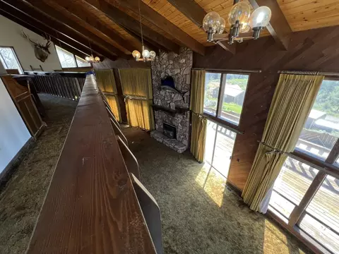 Living - 34836 Dawn Loop, Chiloquin, OR 97624 photo 5 of 6
