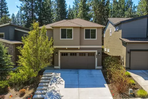 1705 NW Precision Ln, Bend, OR 97703