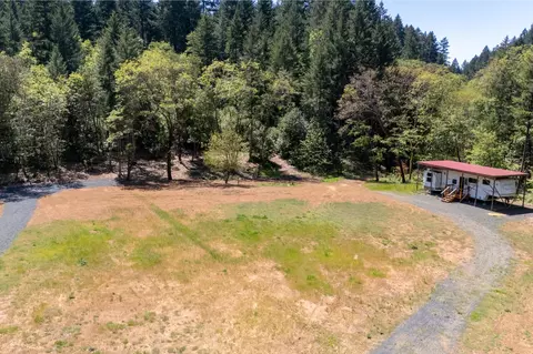 847 Caves Hwy, Cave Junction, OR 97523