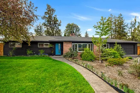 409 NE 6th St, Bend, OR 97701