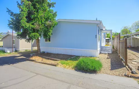 321 Clay St #SPC 82, Ashland, OR 97520