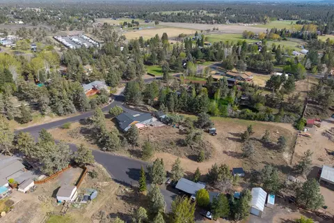 64911 Glacier View Dr, Bend, OR 97703 photo 44