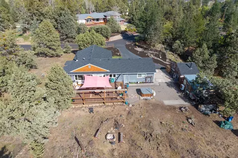 64911 Glacier View Dr, Bend, OR 97703 photo 47