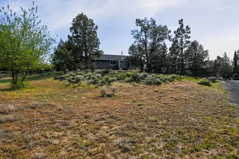 64911 Glacier View Dr, Bend, OR 97703 photo 51