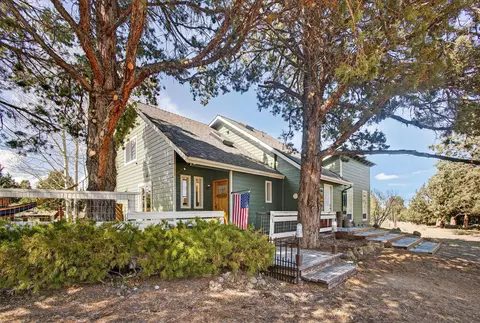 22222 Sweetgrass Dr, Bend, OR 97702