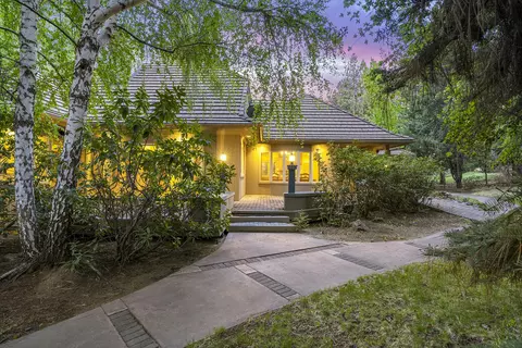 Exterior - 60645 Taos, Bend, OR 97702 photo 10 of 16