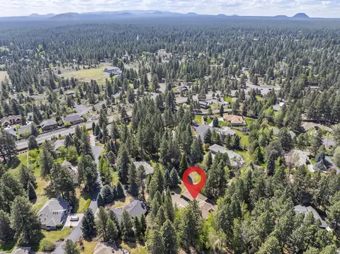 View/Area - 60645 Taos, Bend, OR 97702 photo 4 of 16