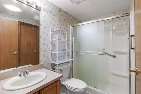 555 Freeman Rd UNIT 257, Central Point, OR 97502 photo 16