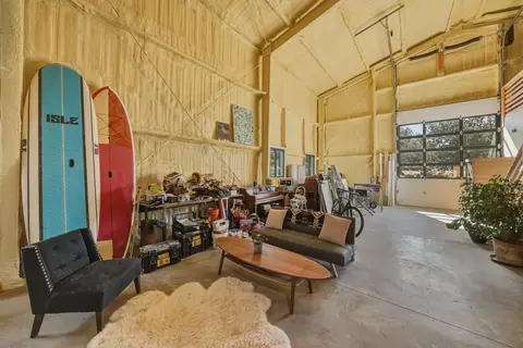 65450 76th St, Bend, OR 97703