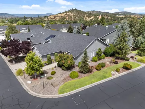 View/Area - 115 Sandridge Way, Eagle Point, OR 97524 photo 1 of 6