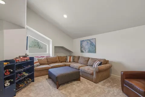 Other - 26 NW Skyliner Summit Loop, Bend, OR 97703 photo 6 of 11
