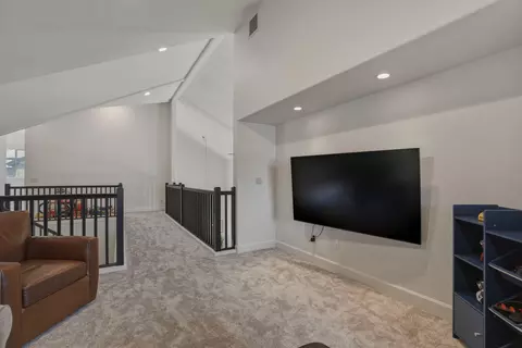 Entry Way - 26 NW Skyliner Summit Loop, Bend, OR 97703 photo 2 of 2