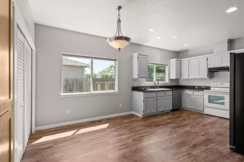Other - 141 Alta Ln, Central Point, OR 97502 photo 1 of 4
