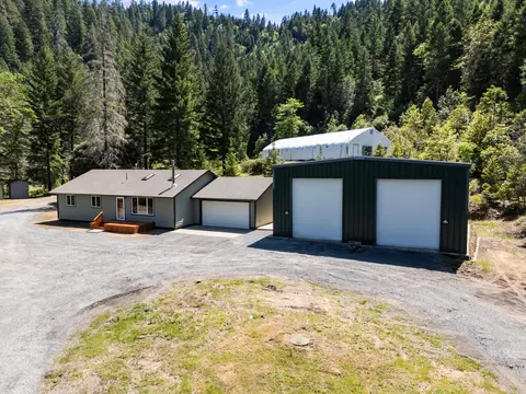 2573 Reeves Creek Rd, Selma, OR 97538