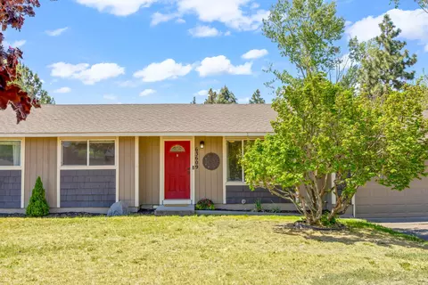 63609 Hunters Cir, Bend, OR 97701