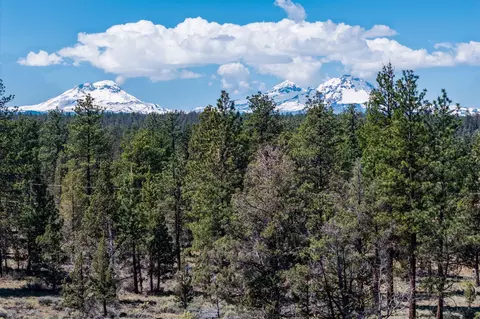 67372 Harrington Loop Rd, Bend, OR 97703 photo 30