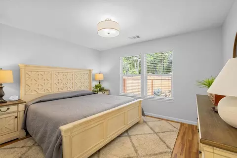 Bedroom - 353 Cedar Ridge Dr, Cave Junction, OR 97523 photo 2 of 2