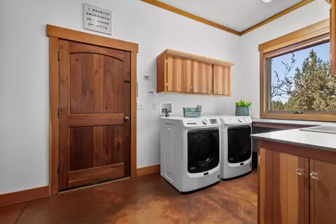 Other - 64155 Hunnell Rd, Bend, OR 97703 photo 22 of 24