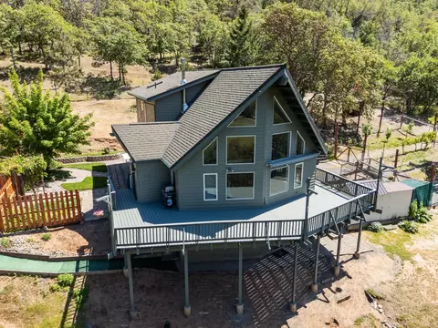 1050 Humbug Creek Rd, Applegate, OR 97530