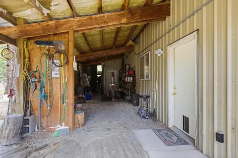 Exterior - 149068 Mabel Dr, La Pine, OR 97739 photo 17 of 17