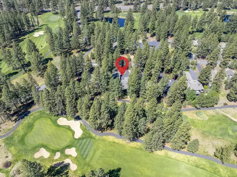 View/Area - 60766 Golf Village Loop, Bend, OR 97702 photo 4 of 8
