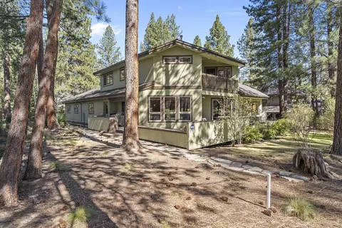 Exterior - 60766 Golf Village Loop, Bend, OR 97702 photo 3 of 8