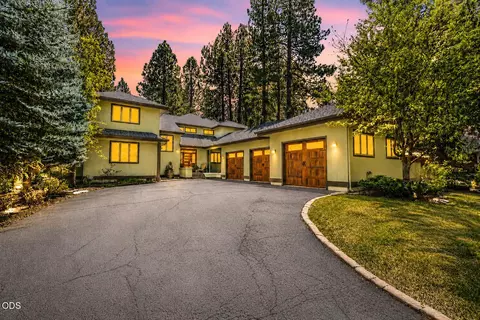 Exterior - 60766 Golf Village Loop, Bend, OR 97702 photo 7 of 8