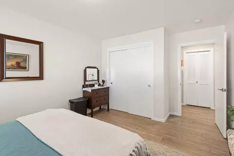 Bedroom - 1008 Azure Way, Eagle Point, OR 97524 photo 5 of 5
