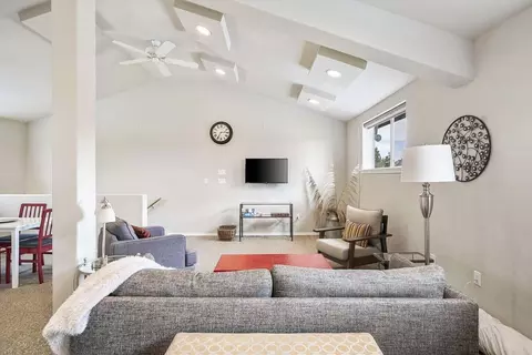 Living - 21837 Repine Dr, Bend, OR 97701 photo 3 of 3