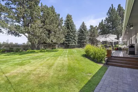 Exterior - 21837 Repine Dr, Bend, OR 97701 photo 8 of 26