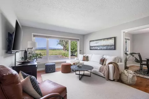 Living - 21837 Repine Dr, Bend, OR 97701 photo 1 of 3