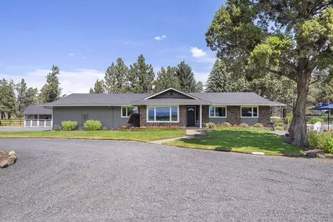 Exterior - 21837 Repine Dr, Bend, OR 97701 photo 2 of 26