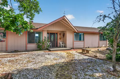 5245 Pioneer, Medford, OR 97501