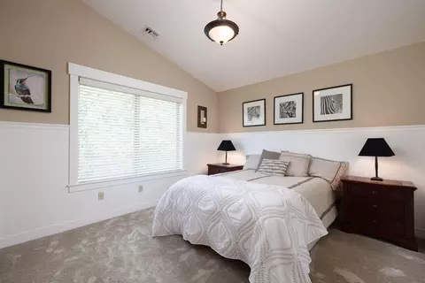 Bedroom - 61433 Linton Loop, Bend, OR 97702 photo 2 of 3