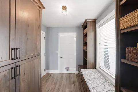 Entry Way - 26345 Walker Rd, Bend, OR 97701 photo 1 of 1