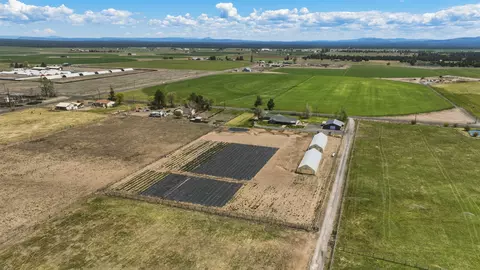 View/Area - 26345 Walker Rd, Bend, OR 97701 photo 7 of 17