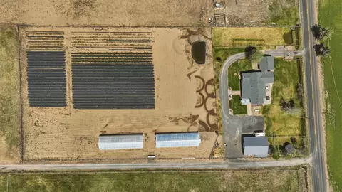 View/Area - 26345 Walker Rd, Bend, OR 97701 photo 14 of 17