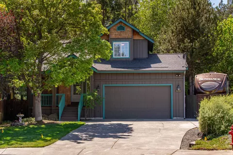 1757 NE Bobbie Ct, Bend, OR 97701